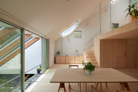 sala da pranzo di una casa giapponese di design